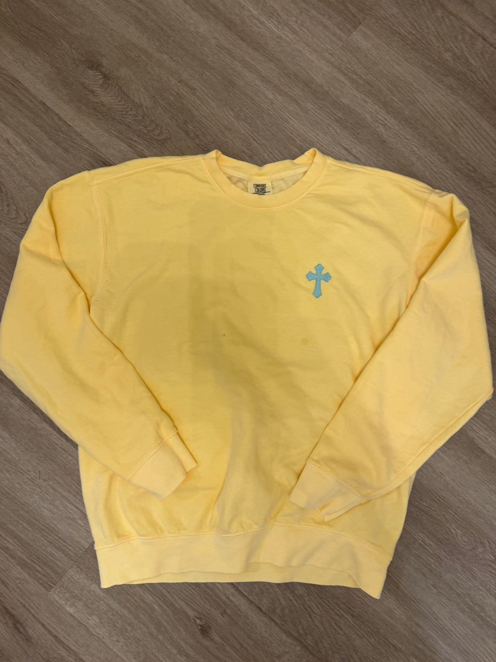 WOMENS Butter Cross Sweatshirt